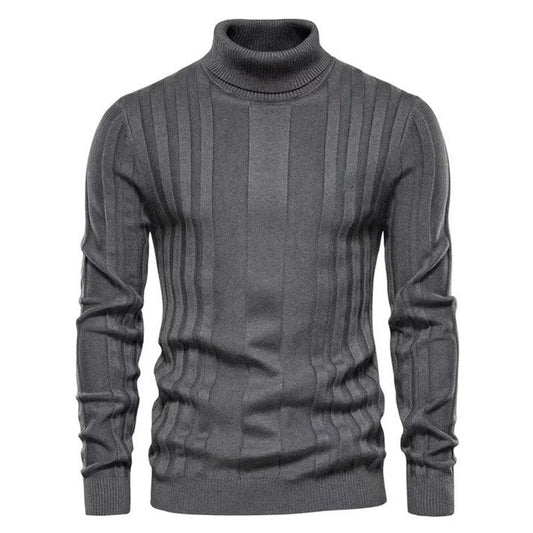 Grauer Herren-Rollkragenpullover aus Strick mit vertikalem Rippmuster, ideal für Herbst- und Wintermode. Eleganter, warmer Pullover für Herren.